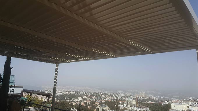 פרגולה אלומיניום עם נוף מדהים