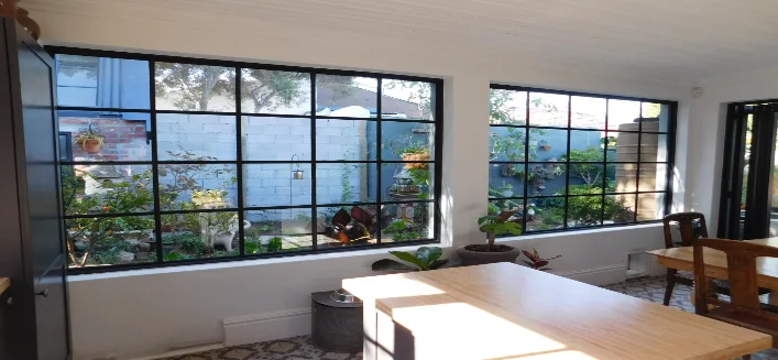 חלונות-בלגיים-גדולים-למטבח